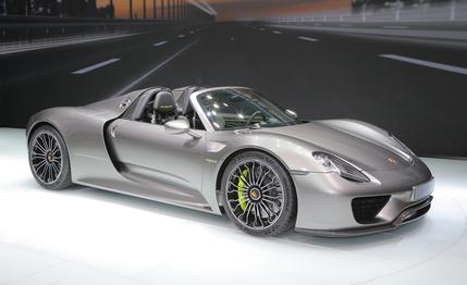 2015-porsche-918-spyder-5545